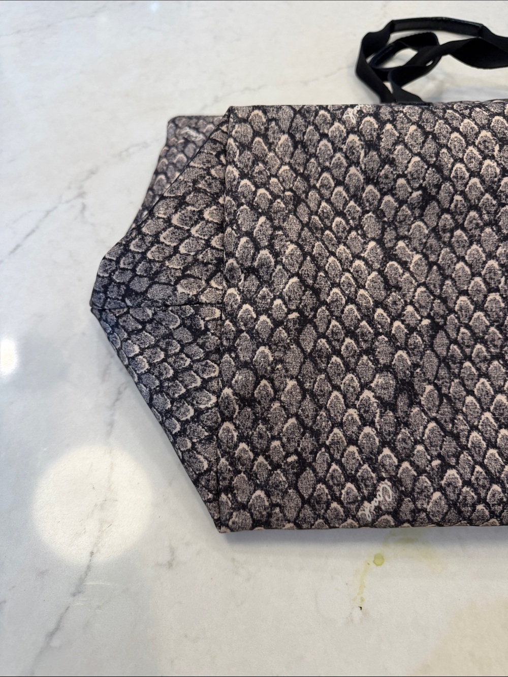 Coach F77461 Getaway Snake Print Packable Weekender & Pouch Bag Silver/Gunmetal - Picture 7 of 12